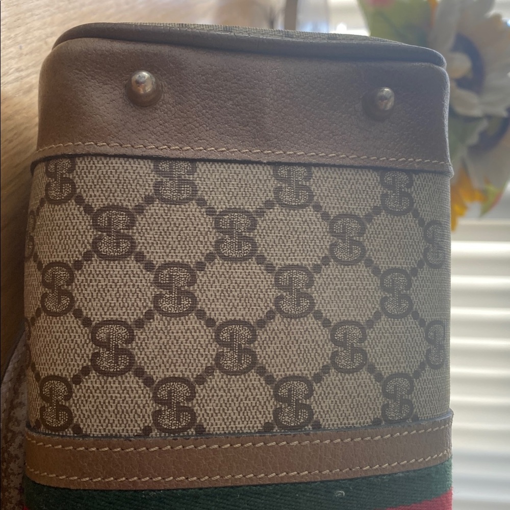 Vintage Gucci small satchel. - Picture 7 of 8